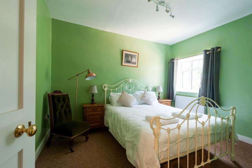 Firs Sleeps 15 Stunning Country House With Hot Tub Sudbourne Esterno foto