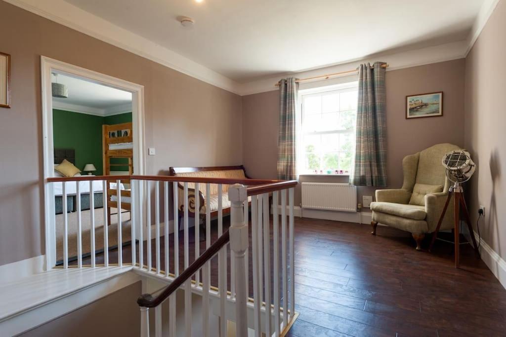 Firs Sleeps 15 Stunning Country House With Hot Tub Sudbourne Esterno foto